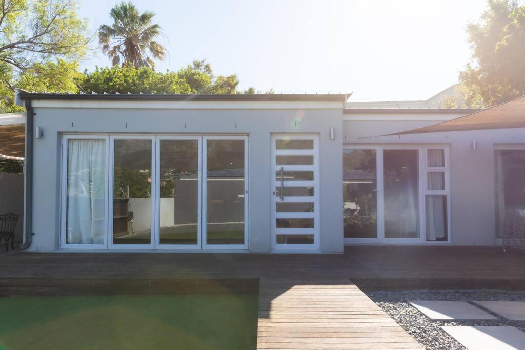 Spacious Family With Wood Fired Hot Tub Ferienhaus